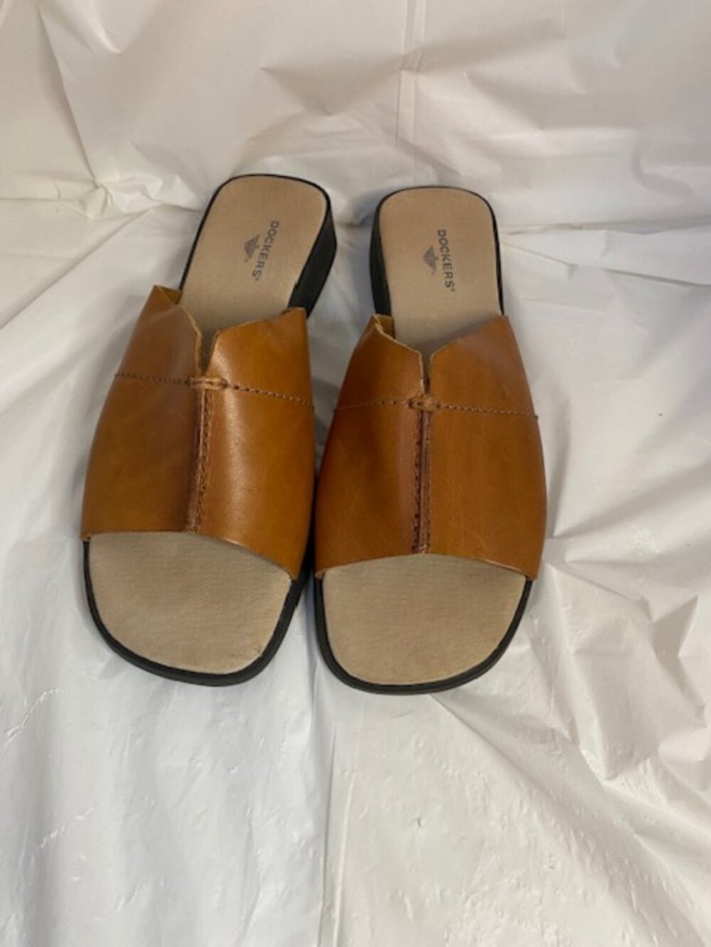 Dockers Daytona Leather Slide Sandals in Tan, Women’s Size 8M